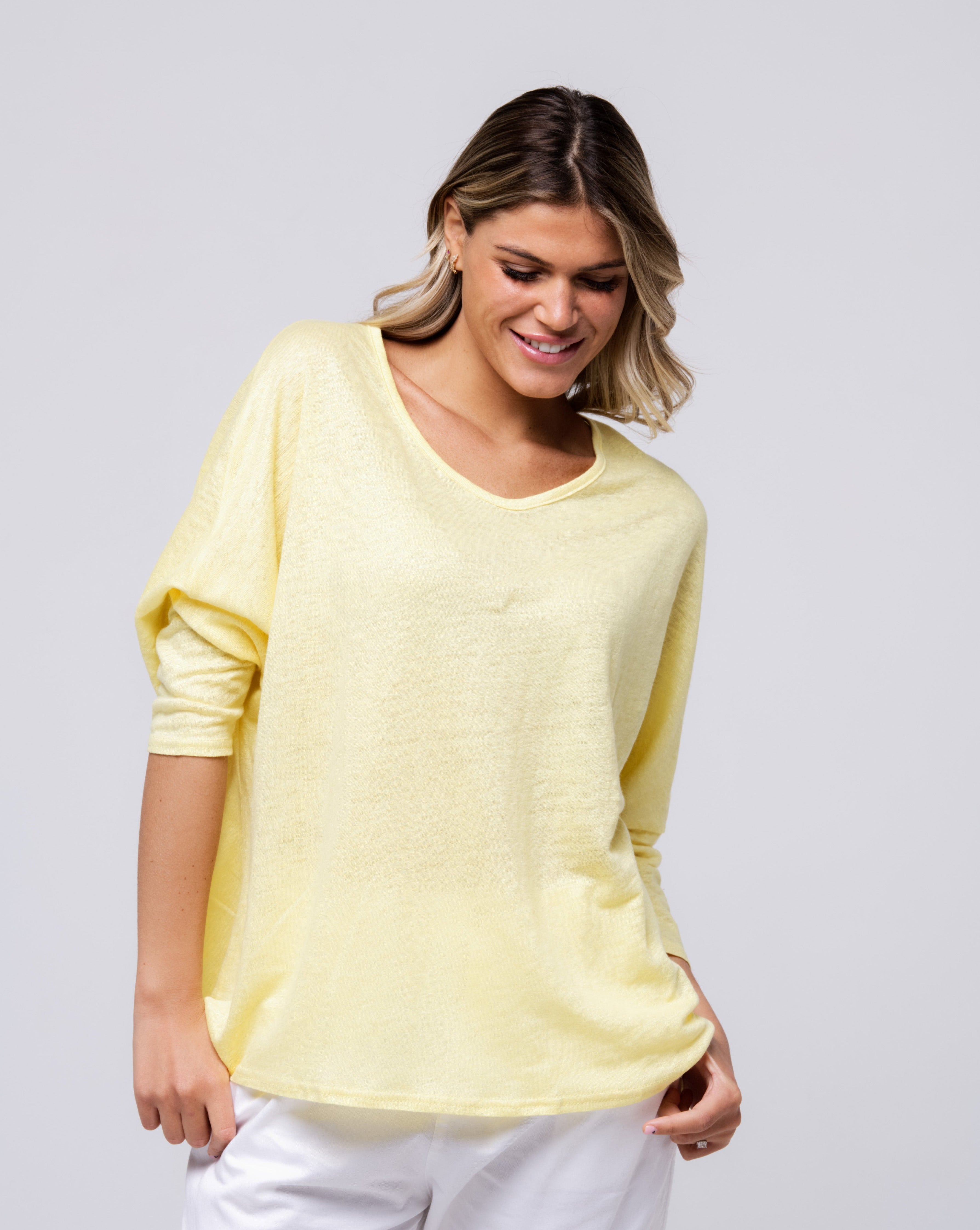 Haut 100% lin jaune uni 